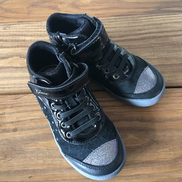 Toddlers GEOX Sneakers (26) US-8-1/2 - Picture 5 of 8